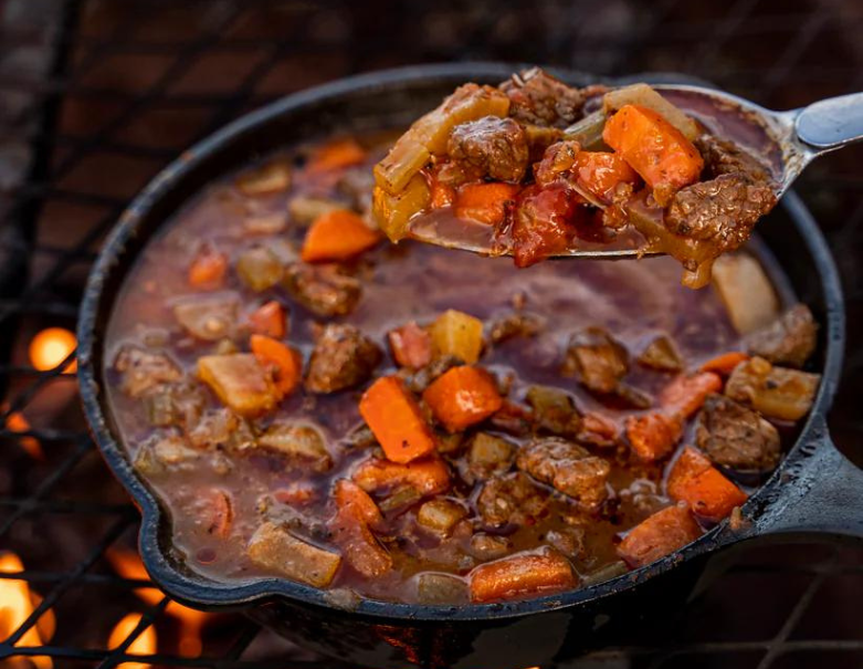 AUNT DOT'S BEEF STEW