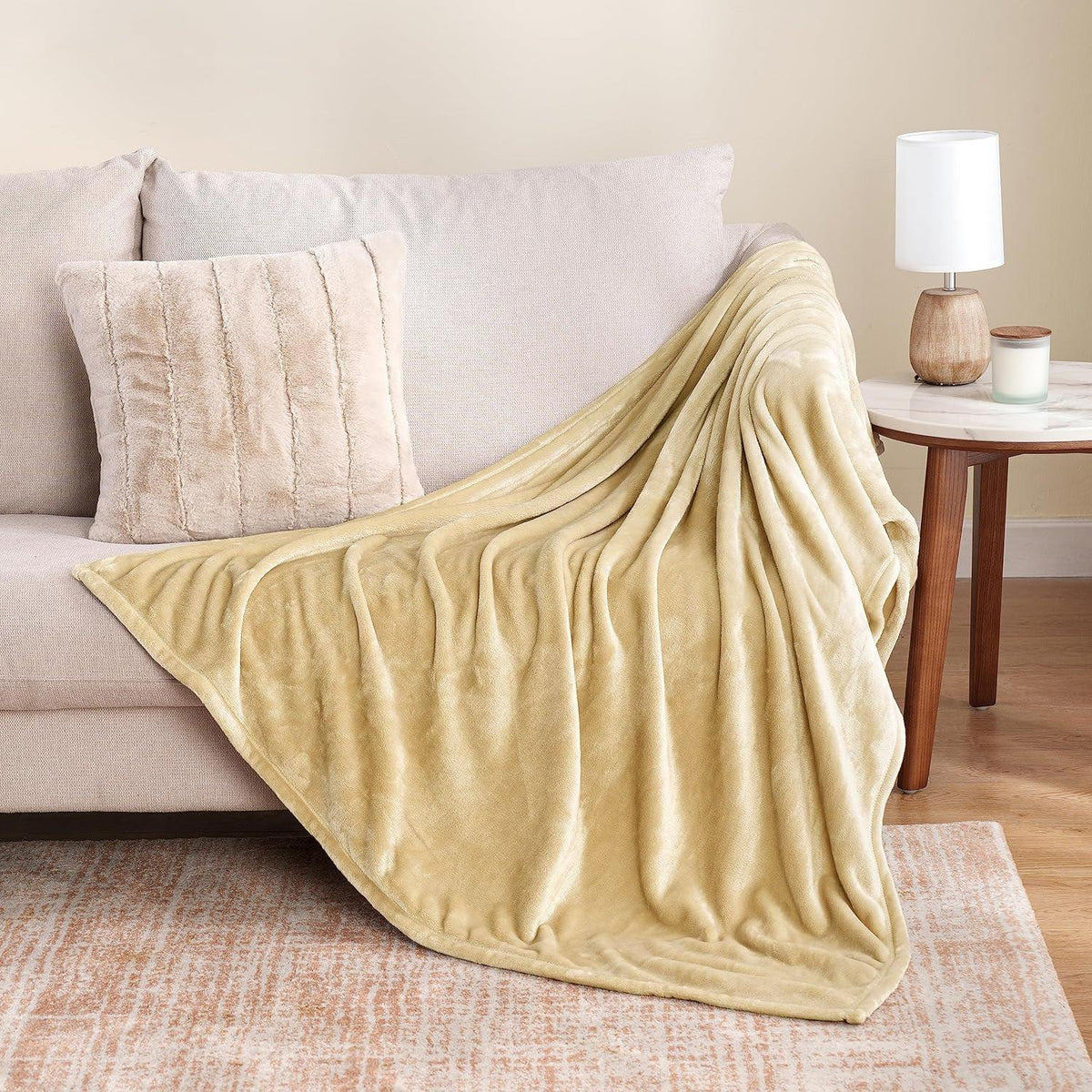 FLEECE BLANKET (FIRE RETARDANT), Approved for NYS Inmate Care