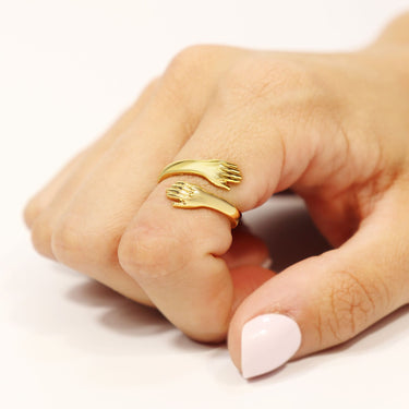 18K GOLD PVD STAINLESS STEEL HUG RING