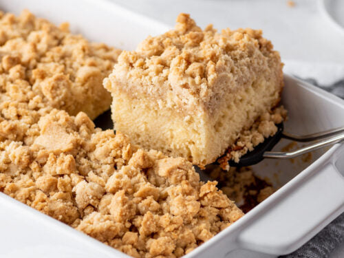 DAISY CRUMB CAKE