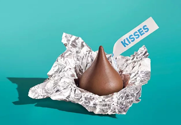 HERSHEY'S KISSES MILK CHOCOLATE (330 PIECES)